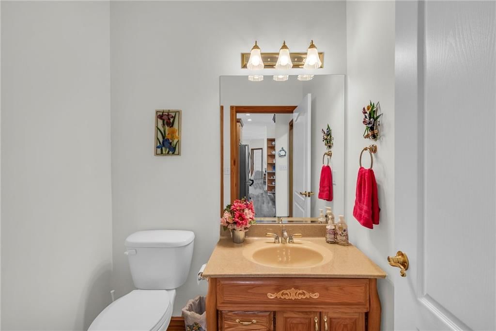 521 Country Club Square Drive — photo 33