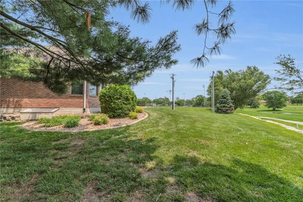 521 Country Club Square Drive — photo 39