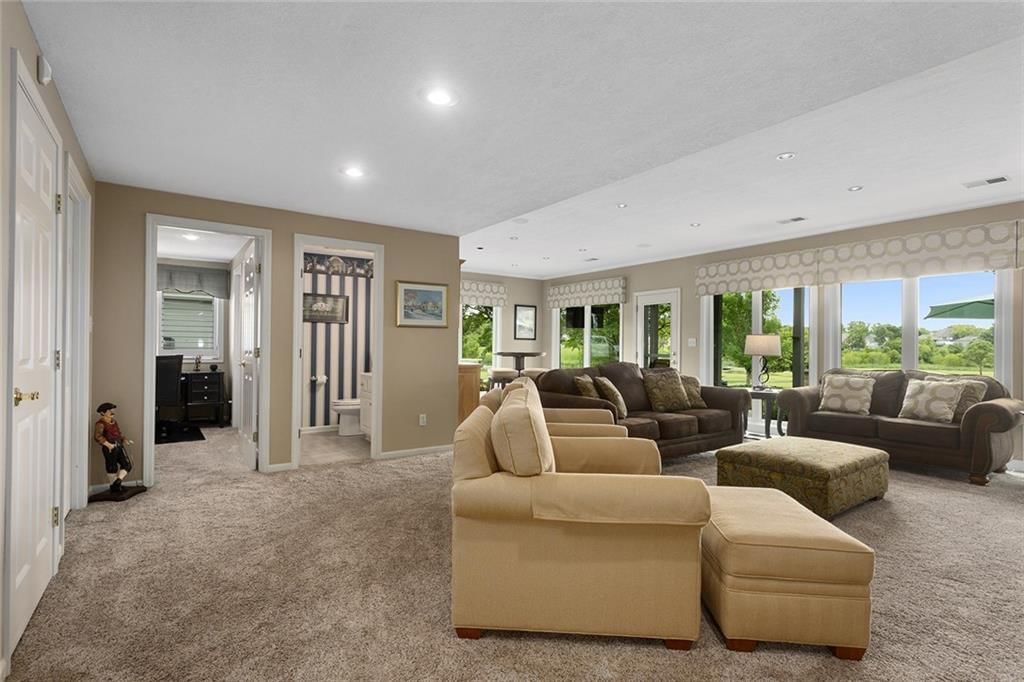 12421 HOLLINGSWORTH Road — photo 29