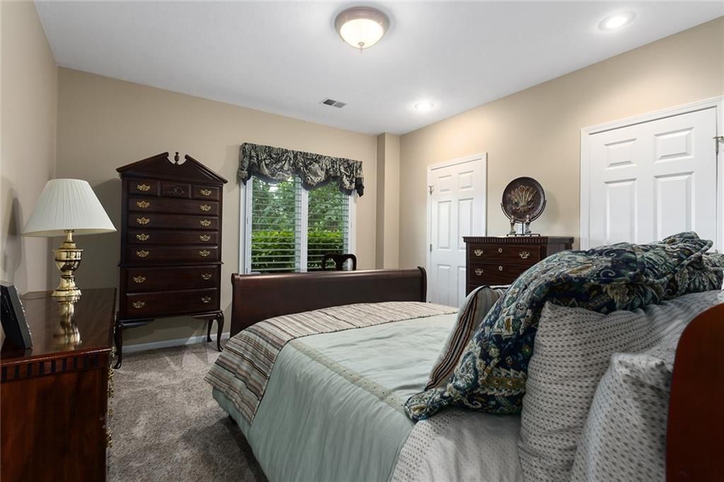 12421 HOLLINGSWORTH Road — photo 33