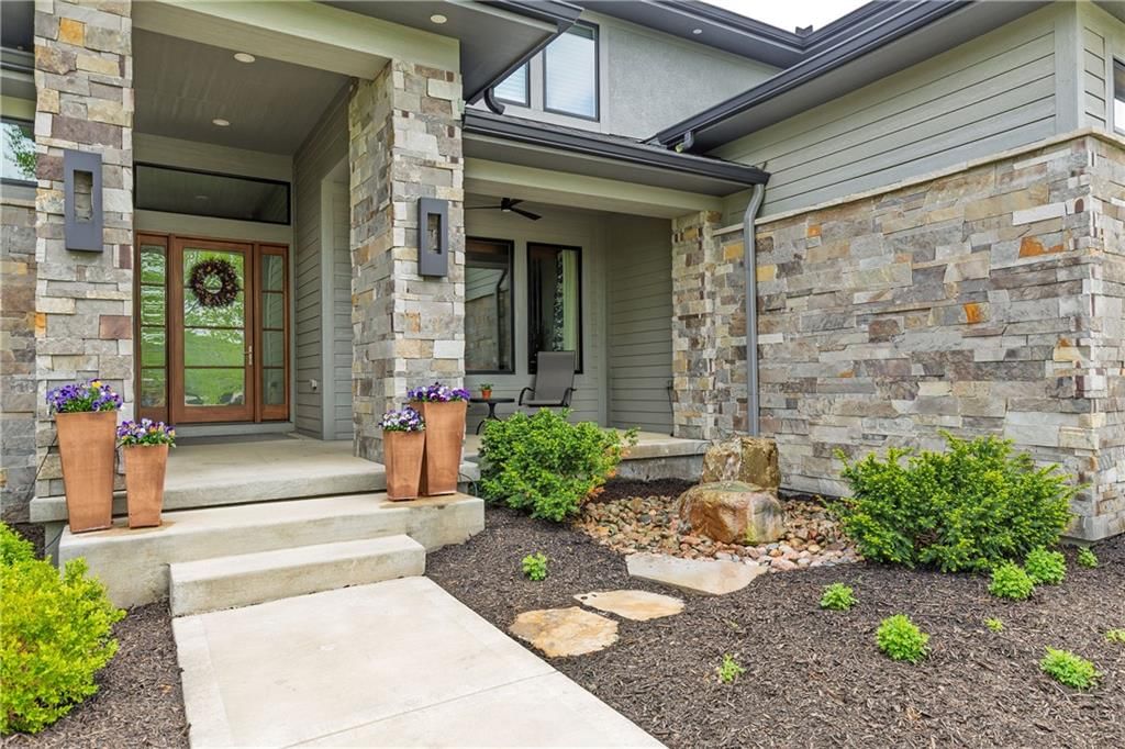 25075 W 105th Terrace — photo 4