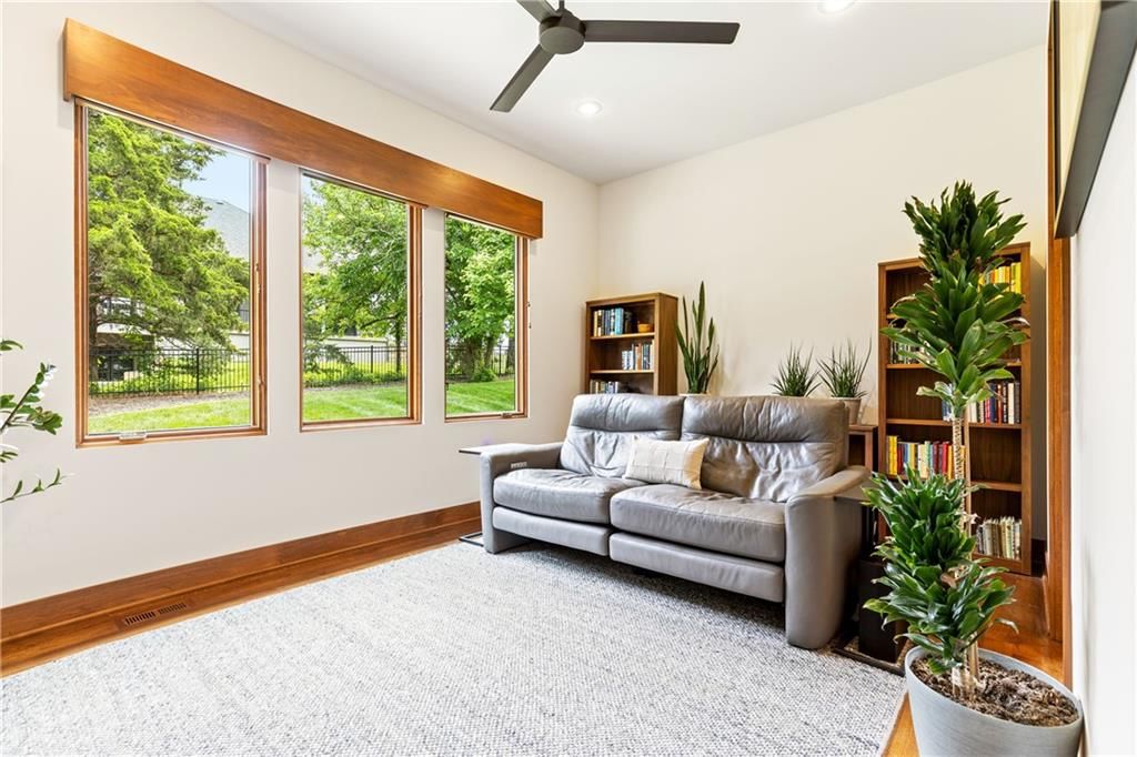 25075 W 105th Terrace — photo 33
