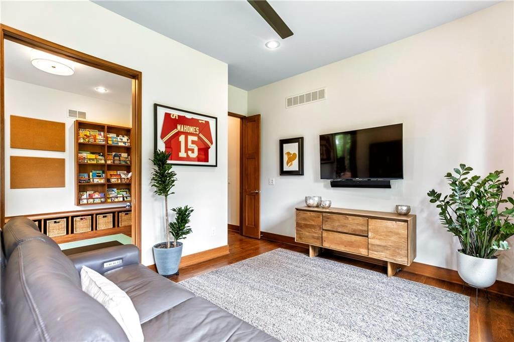 25075 W 105th Terrace — photo 34