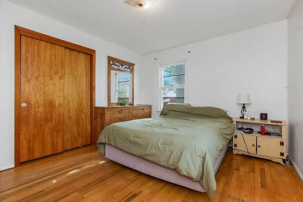 4 N 9th Street — photo 17