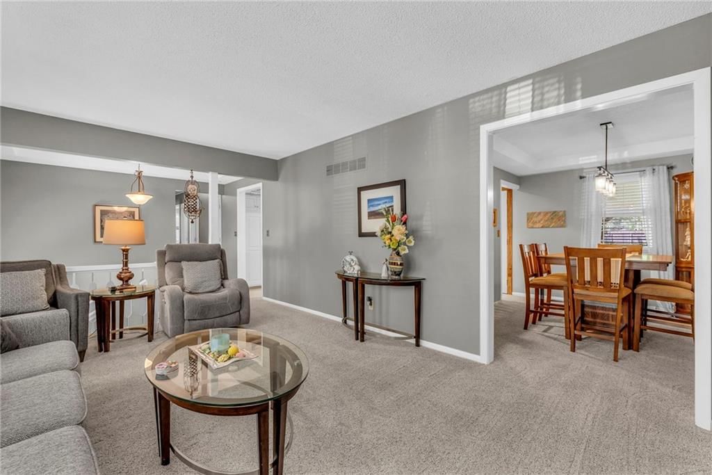 12310 W 68th Street — photo 4