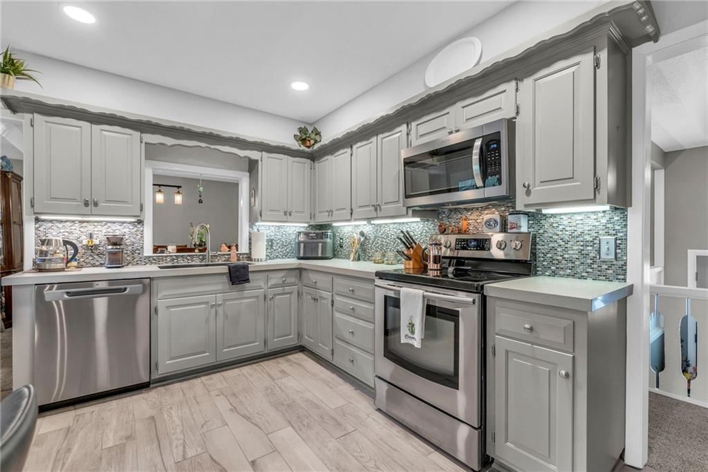 12310 W 68th Street — photo 7