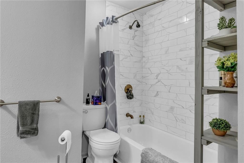 12310 W 68th Street — photo 12