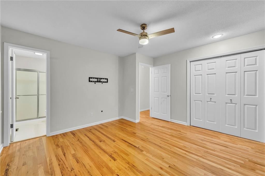 9210 Robinson Street — photo 30