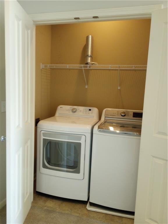 15829 W Robinson Street — photo 16