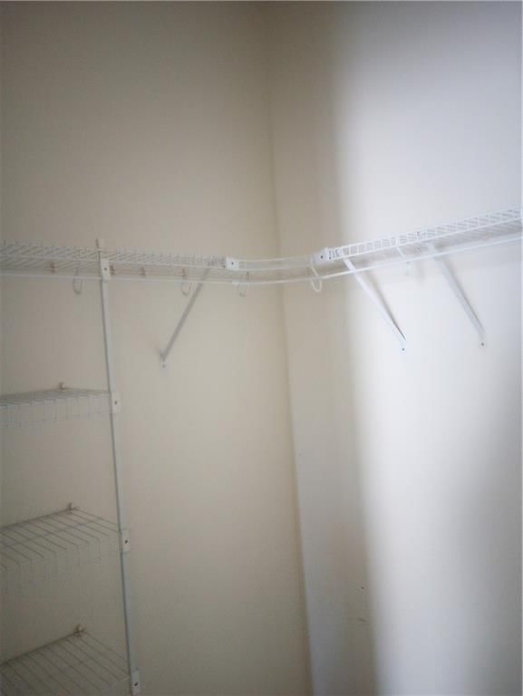 15829 W Robinson Street — photo 20
