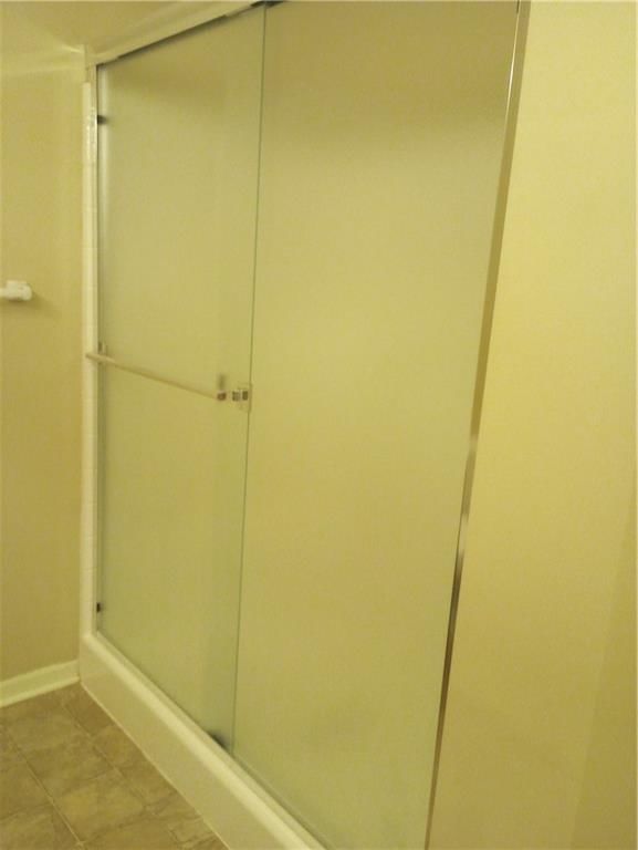 15829 W Robinson Street — photo 23