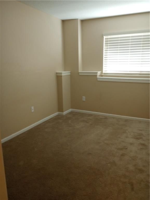 15829 W Robinson Street — photo 27