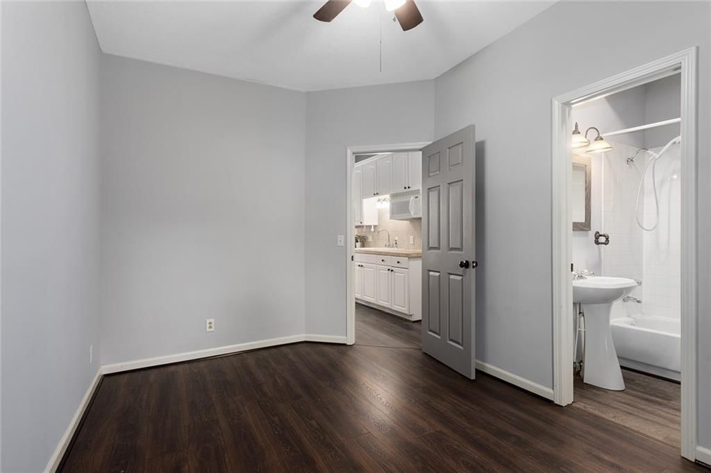 8220 Wyandotte Street — photo 18