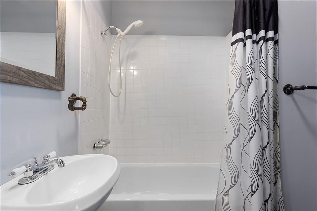 8220 Wyandotte Street — photo 19