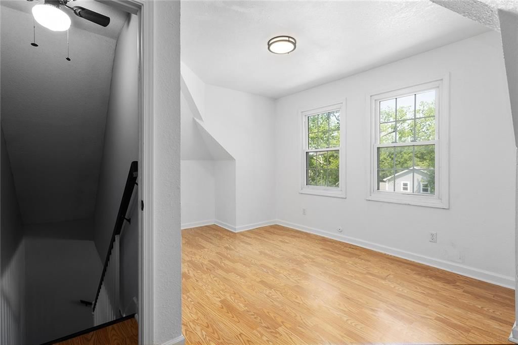 8220 Wyandotte Street — photo 28