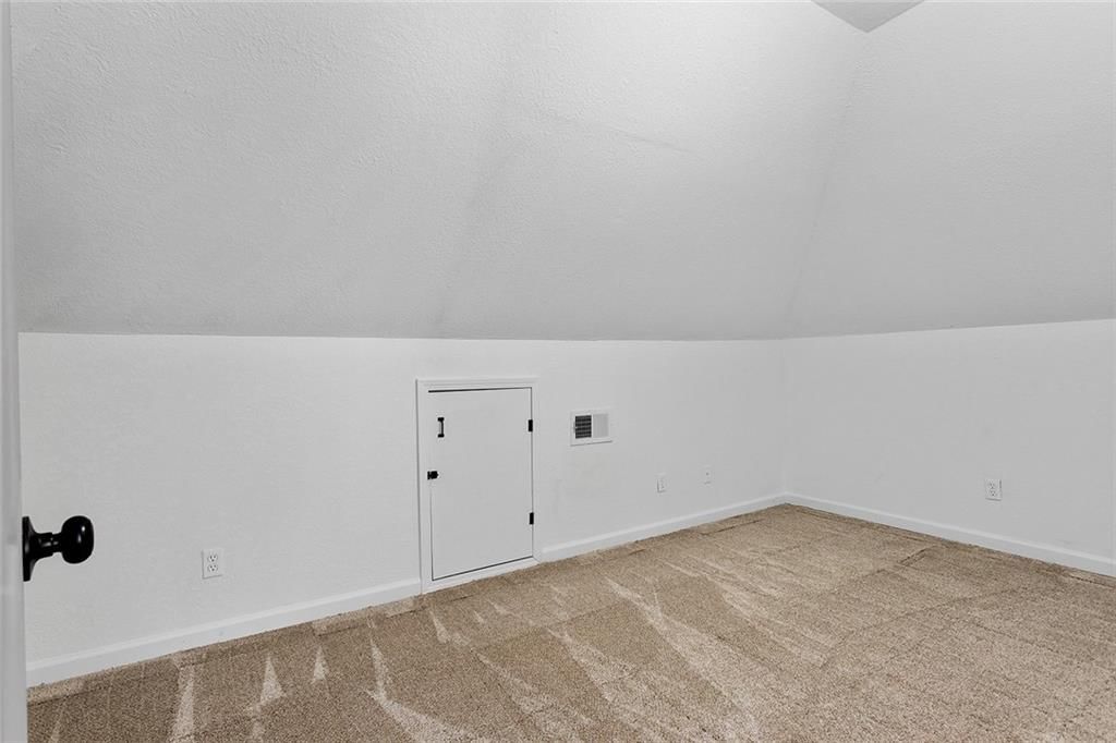 8220 Wyandotte Street — photo 30