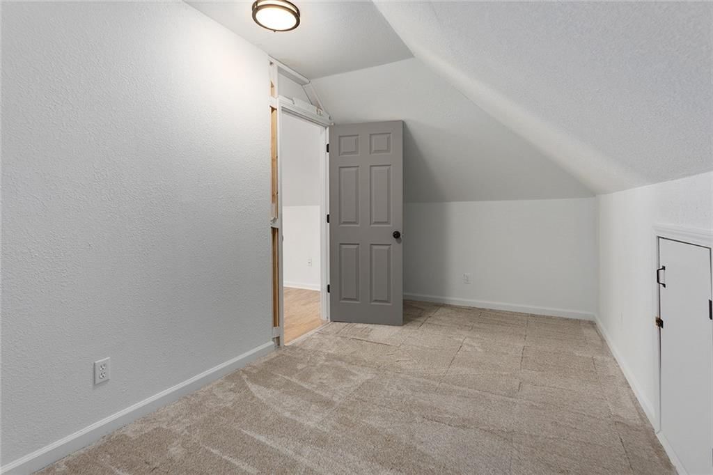 8220 Wyandotte Street — photo 31