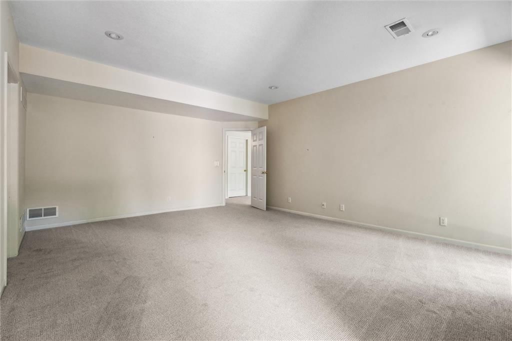 14913 W 72nd Street — photo 35