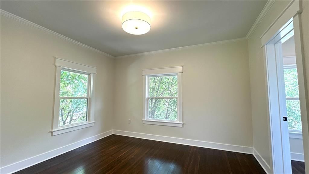 1014 E 42nd Street — photo 24