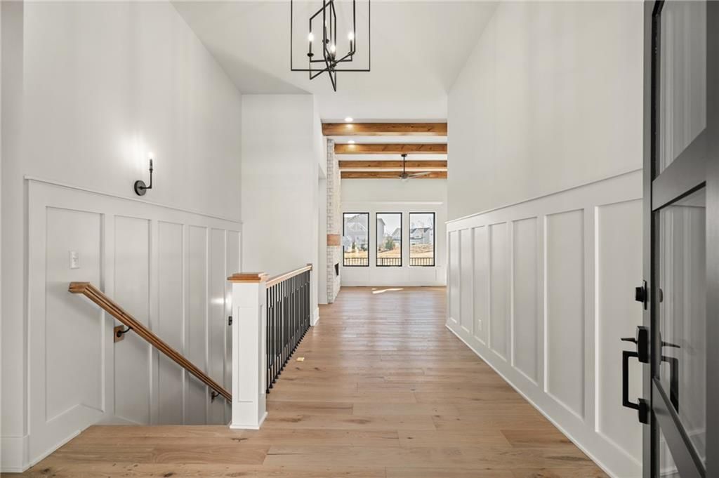 1401 Kintyre Court — photo 4