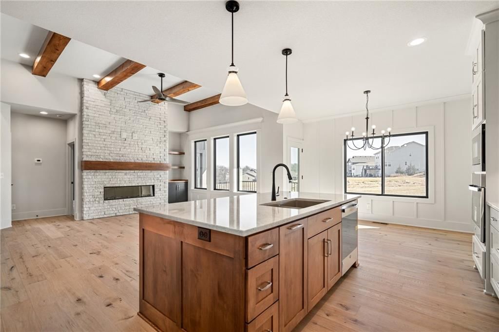 1401 Kintyre Court — photo 17