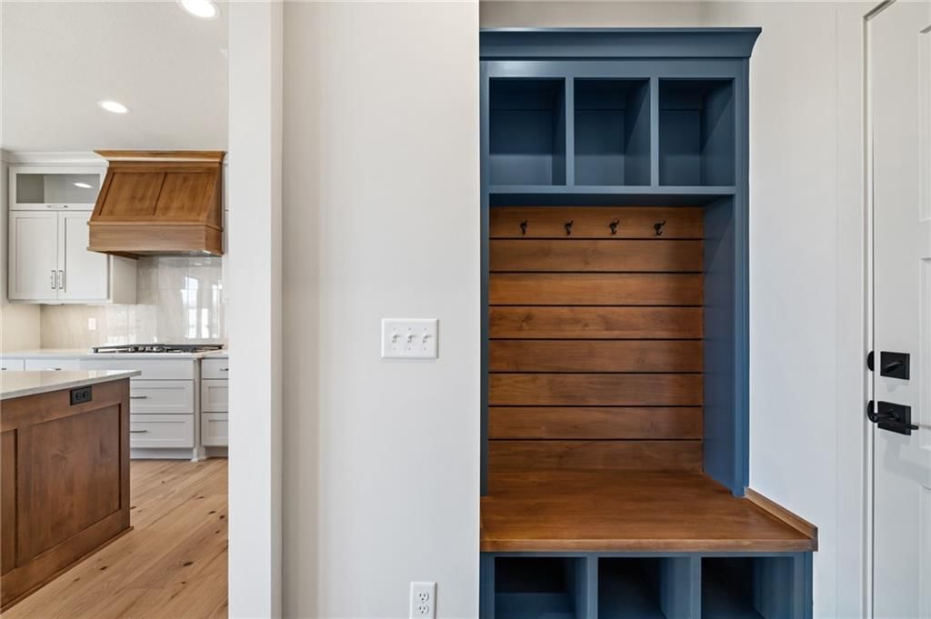 1401 Kintyre Court — photo 22