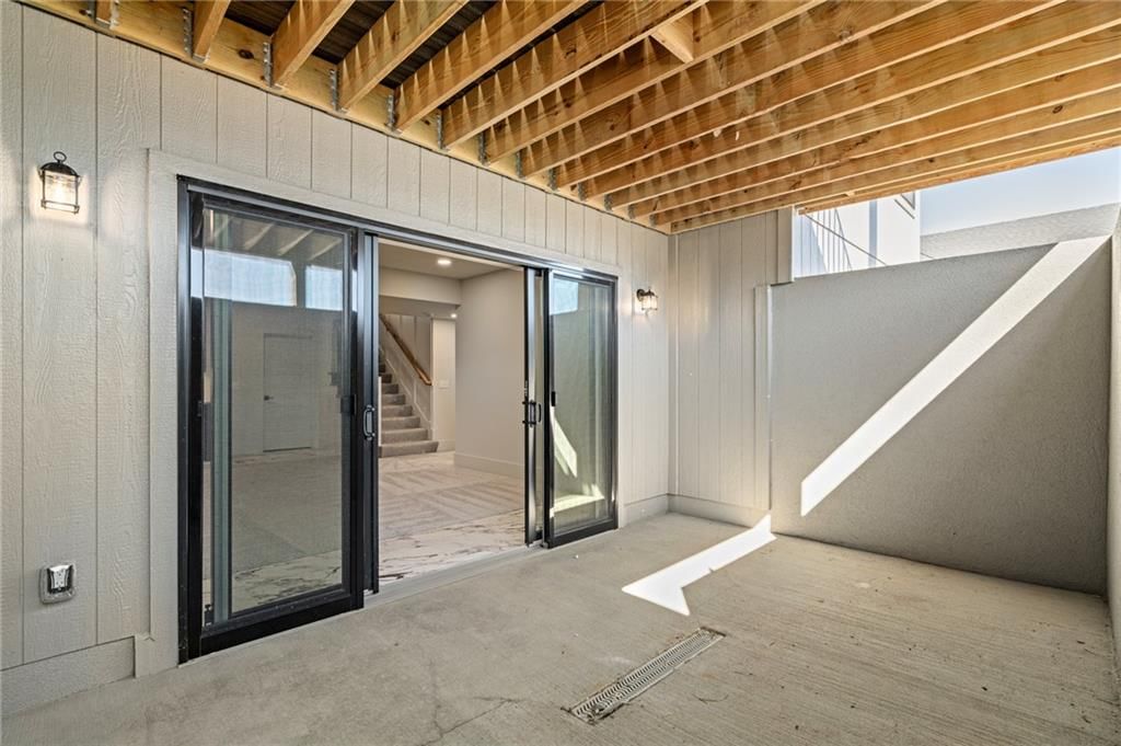 1401 Kintyre Court — photo 55