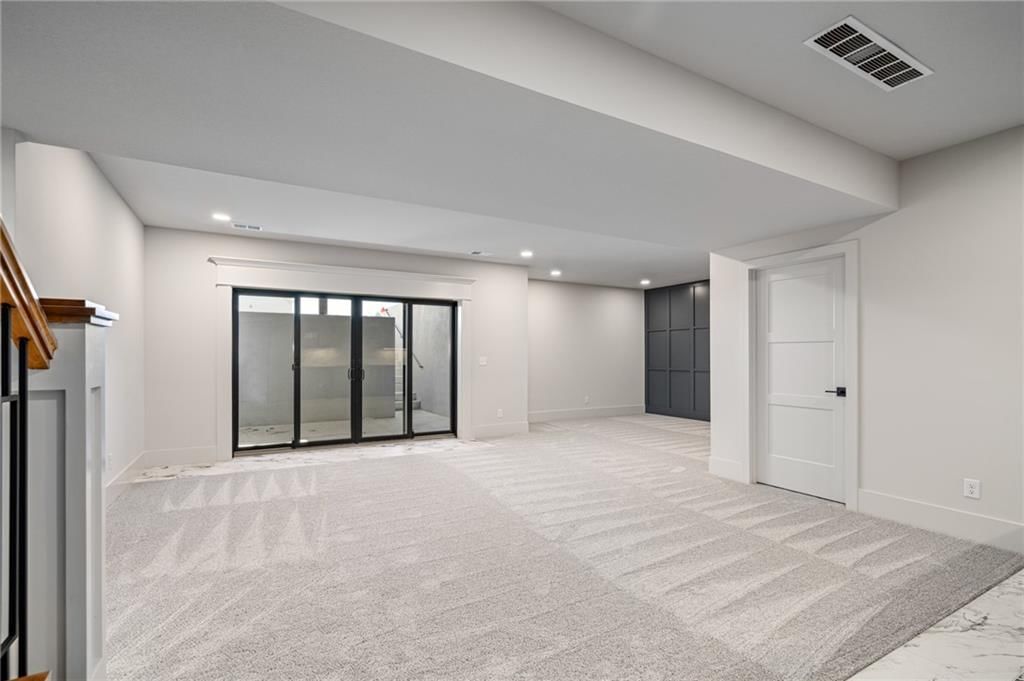 1401 Kintyre Court — photo 56