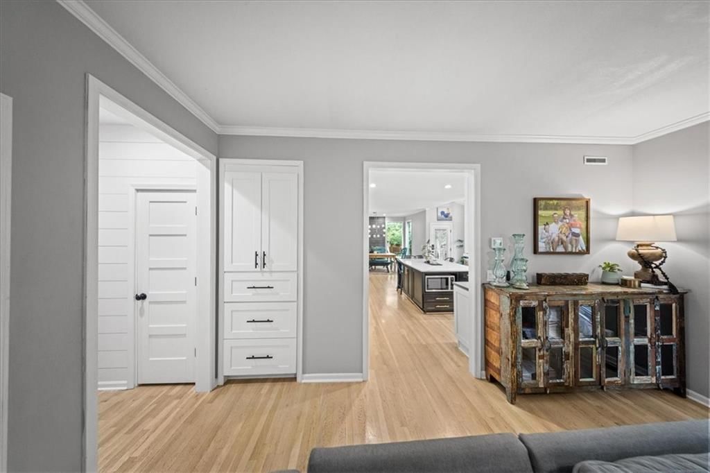 8102 W 153rd Street — photo 11