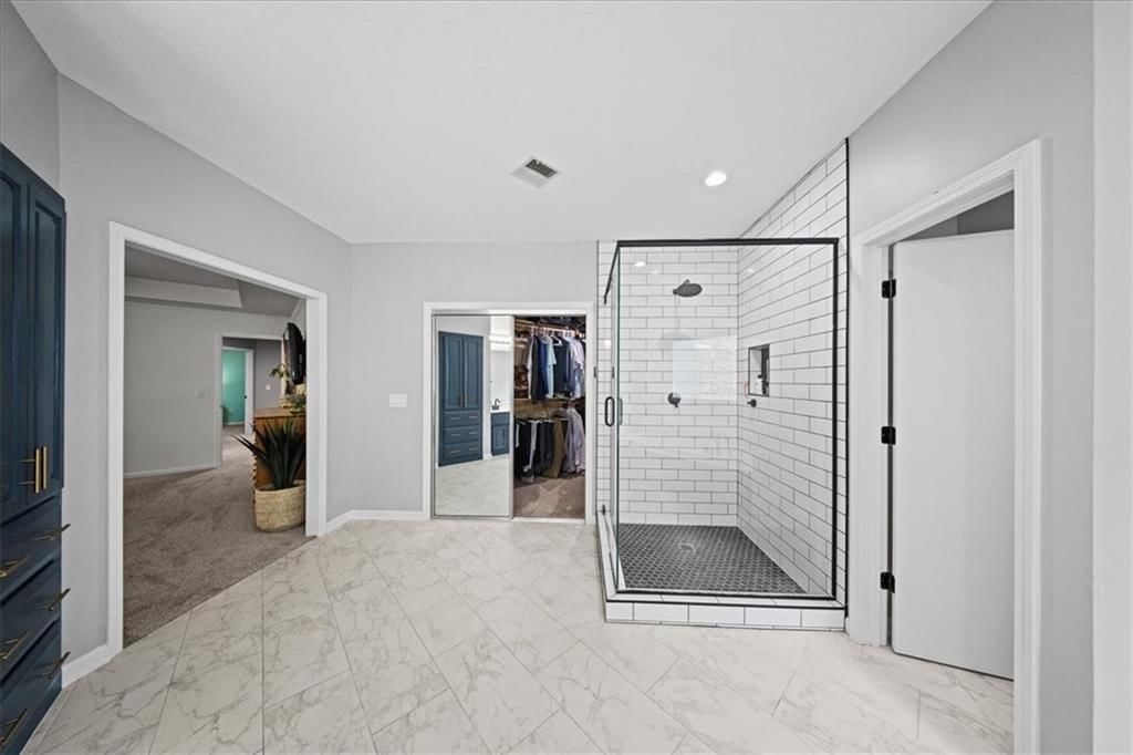 8102 W 153rd Street — photo 28
