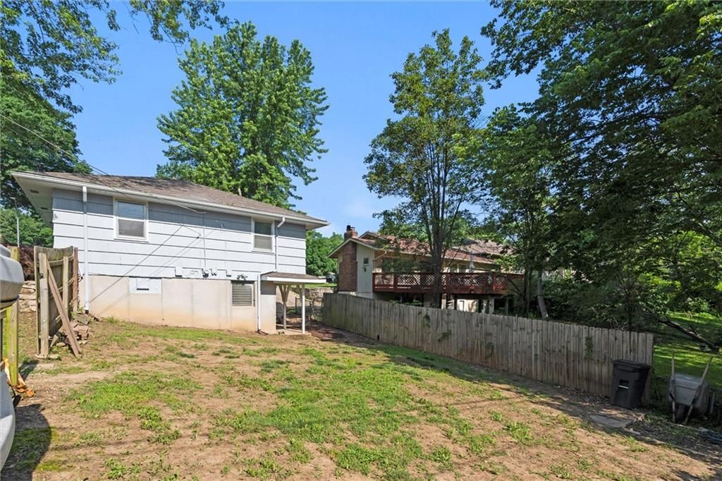 9925 Flora Avenue — photo 33