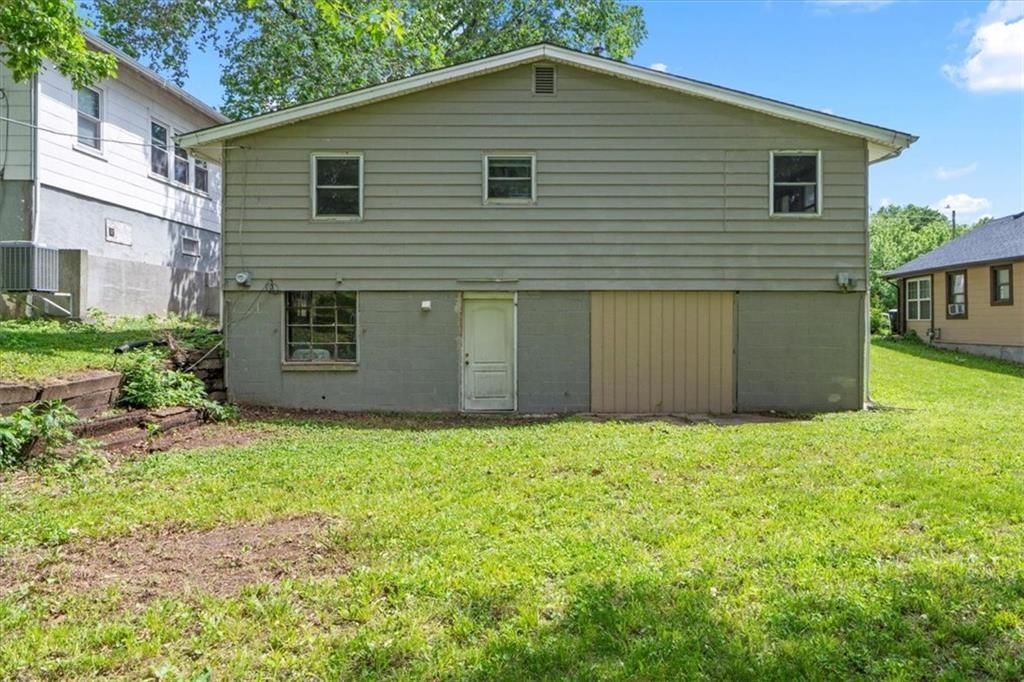 8700 Independence Avenue — photo 30