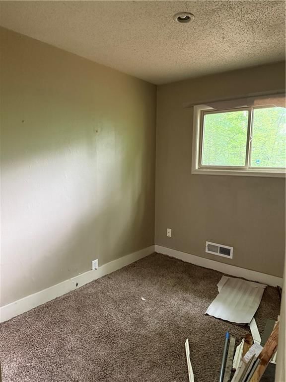 10908 CAMBRIDGE Avenue — photo 6