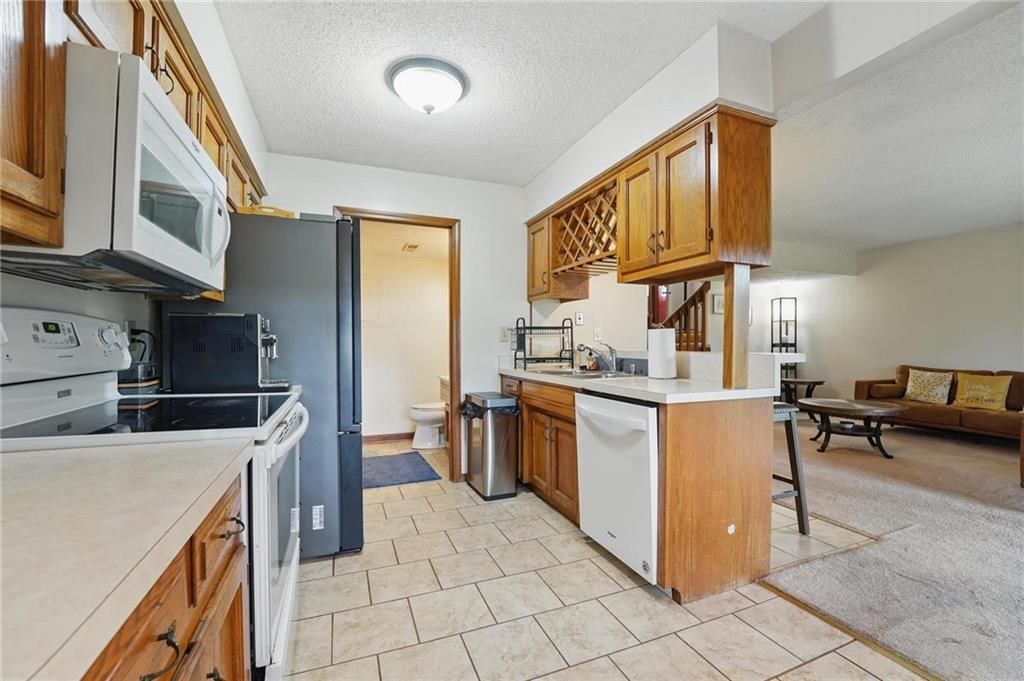 750 SE Claremont Court — photo 12