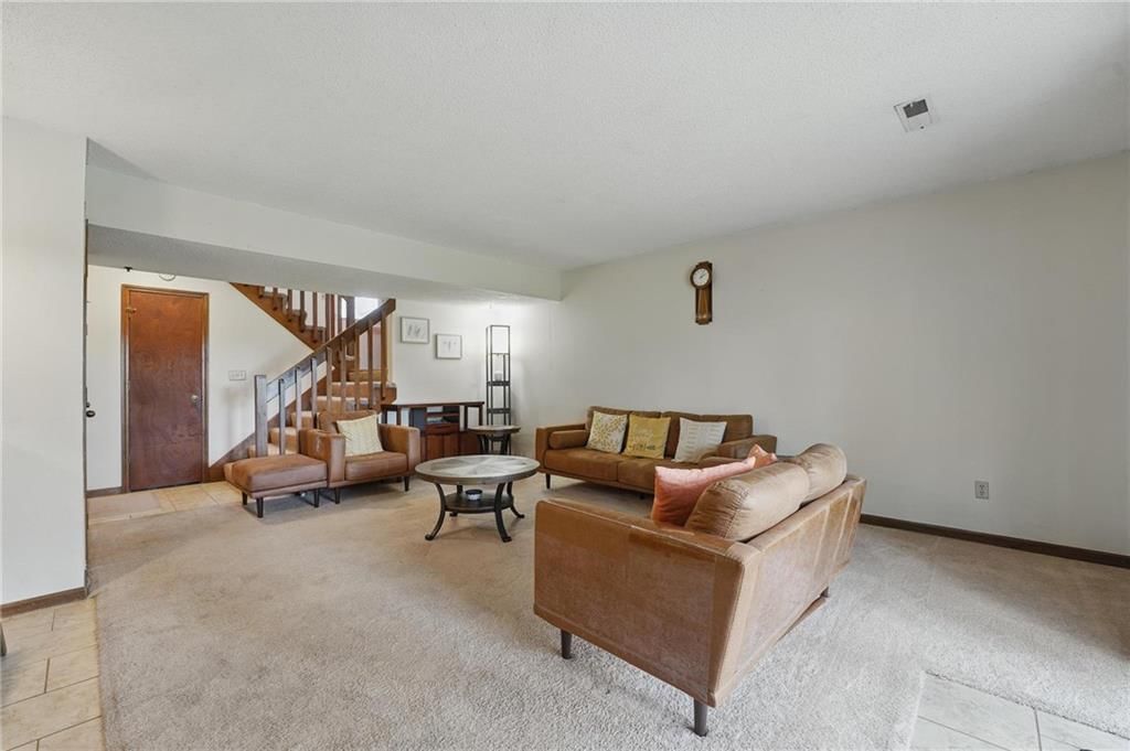 750 SE Claremont Court — photo 16