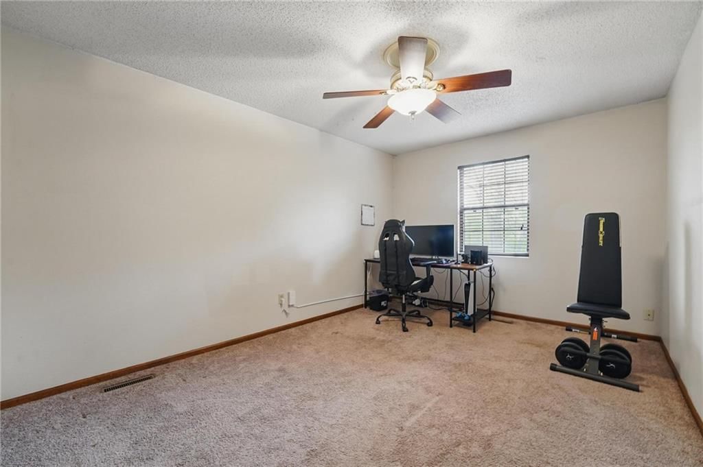 750 SE Claremont Court — photo 19