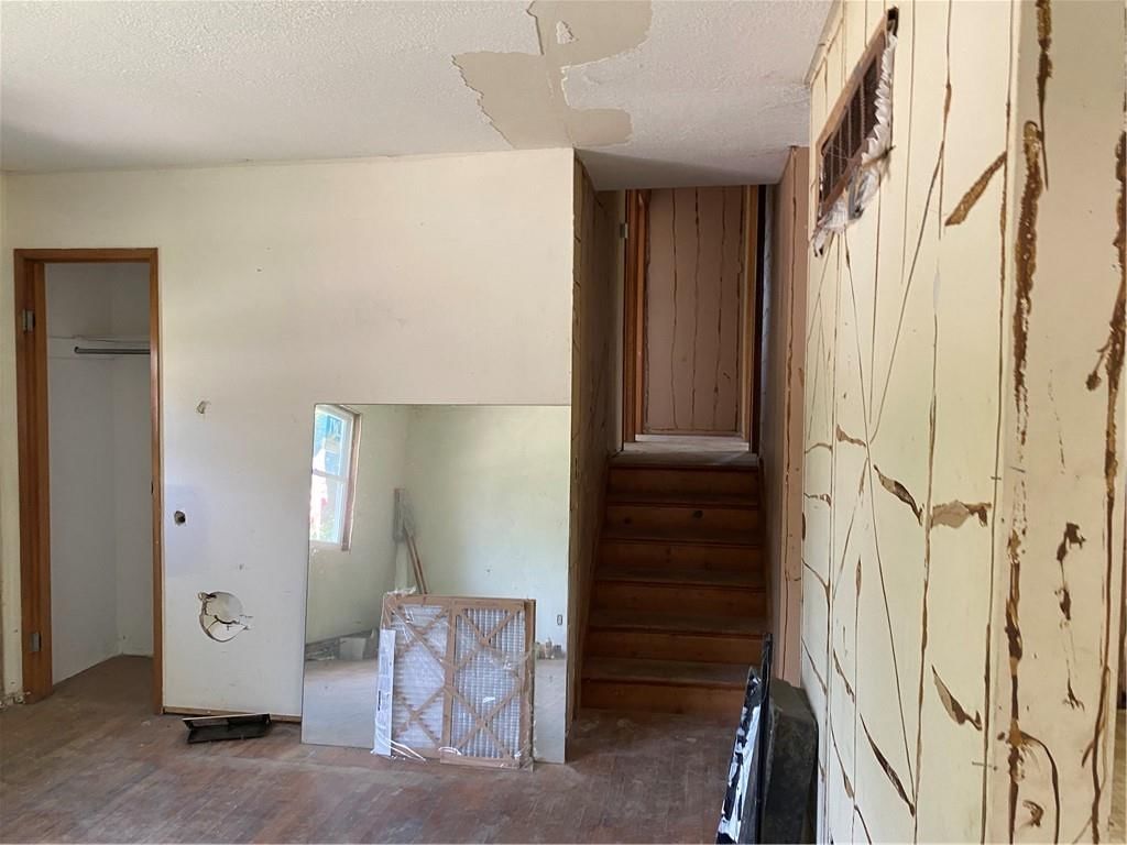 8017 NE 50th Street — photo 5