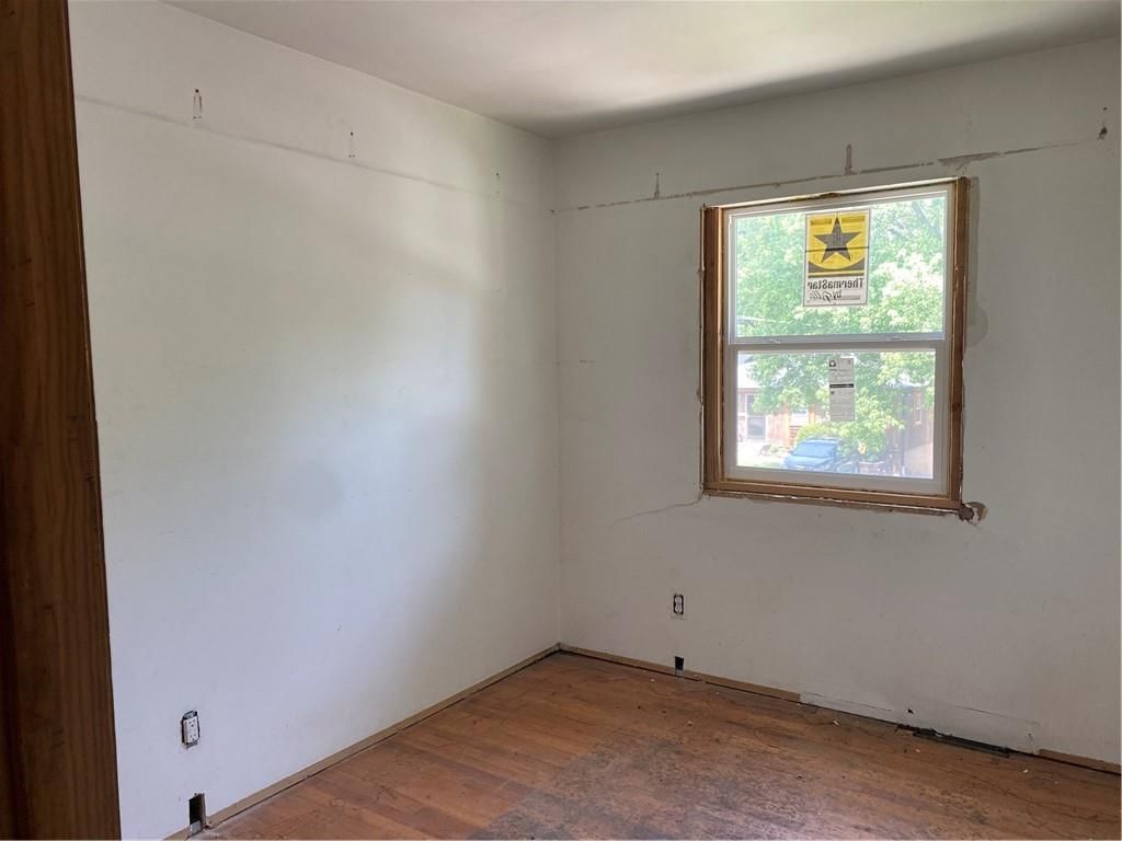 8017 NE 50th Street — photo 10