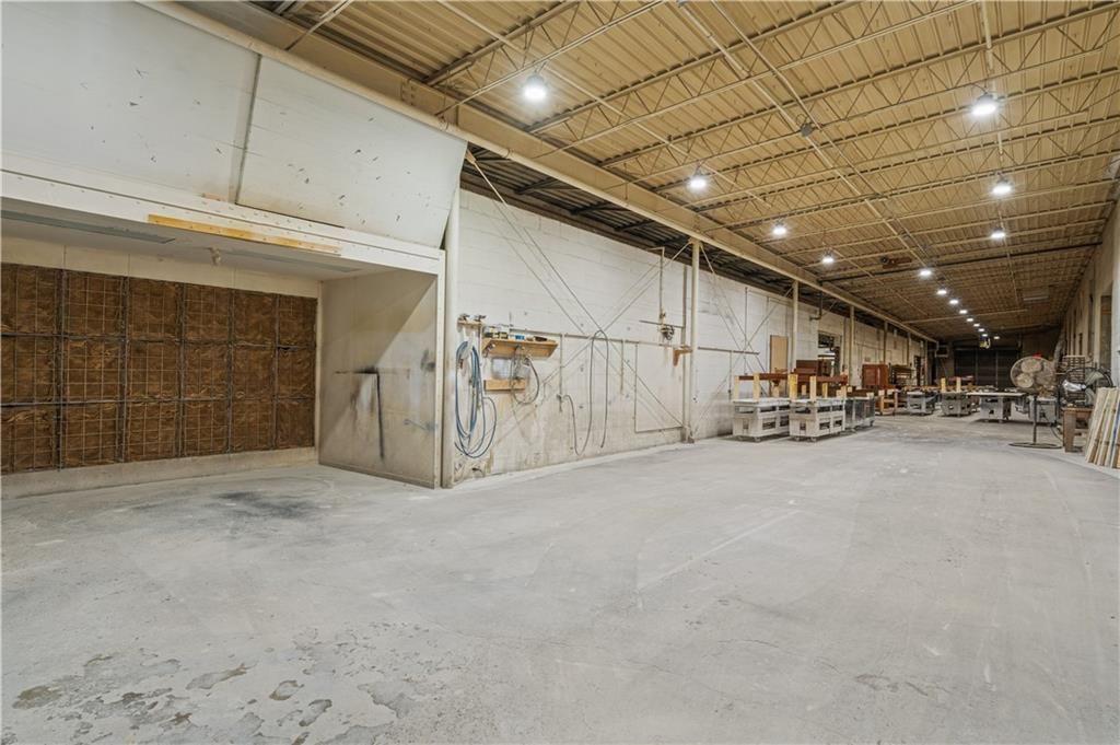 1641 Crystal Avenue — photo 41