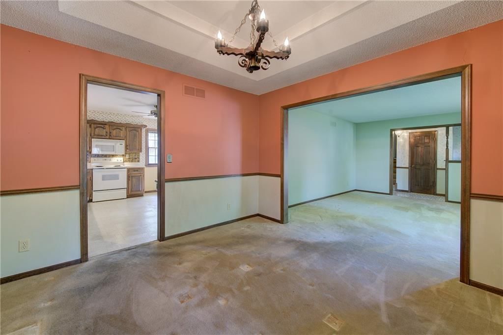 6745 N Garfield Avenue — photo 5