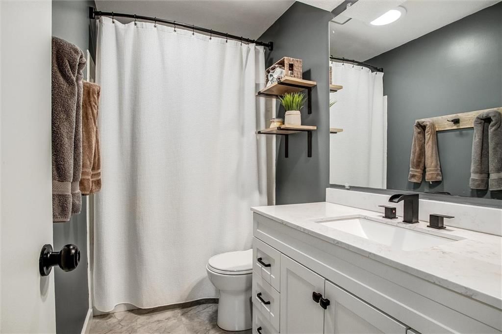 15332 W 82nd Street — photo 12