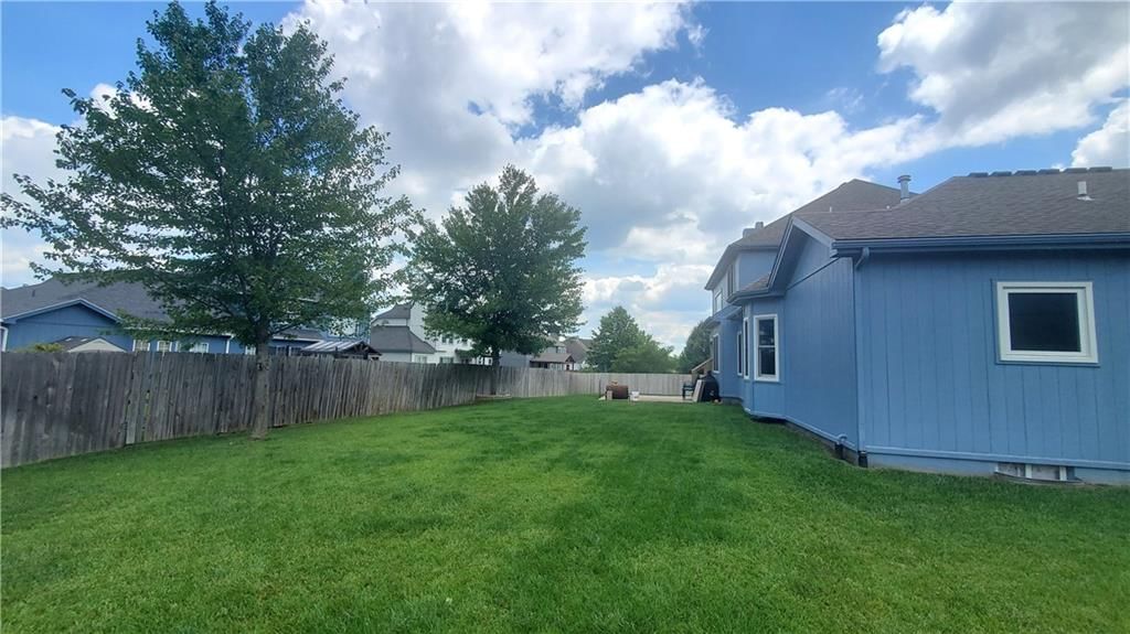 1512 SW 42nd Court — photo 7