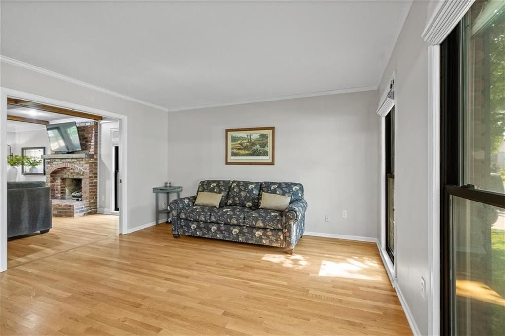 9327 Tomashaw Lane — photo 10