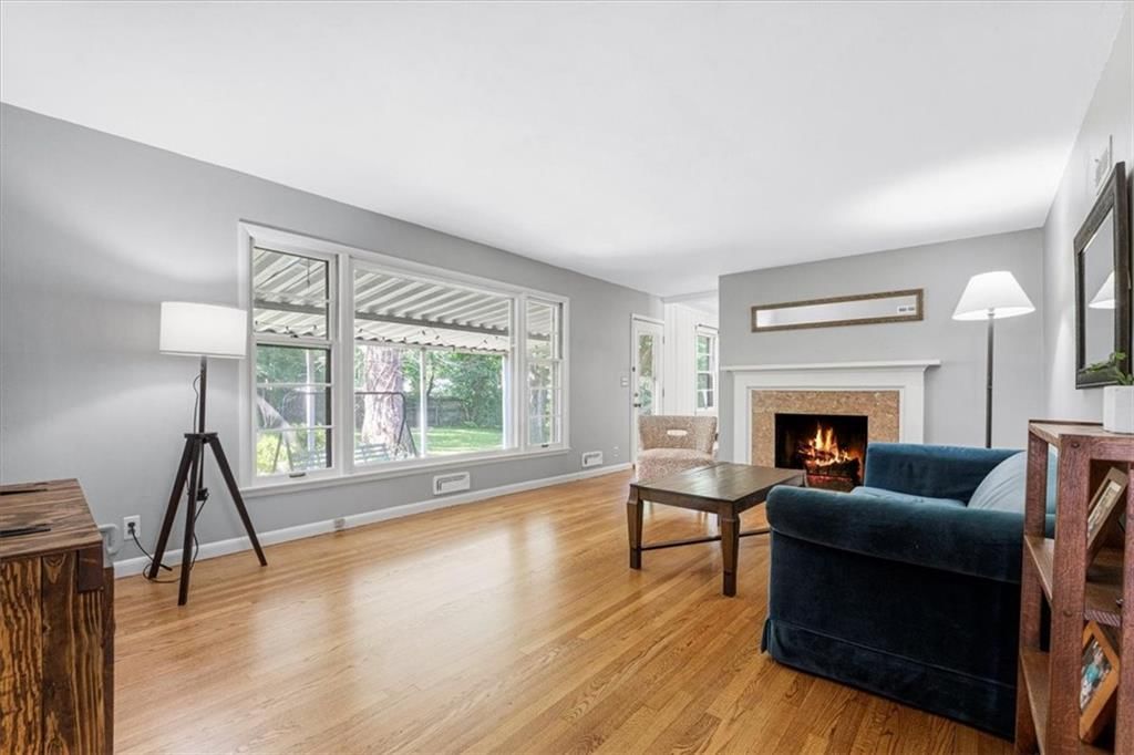 1209 W 79th Street — photo 5