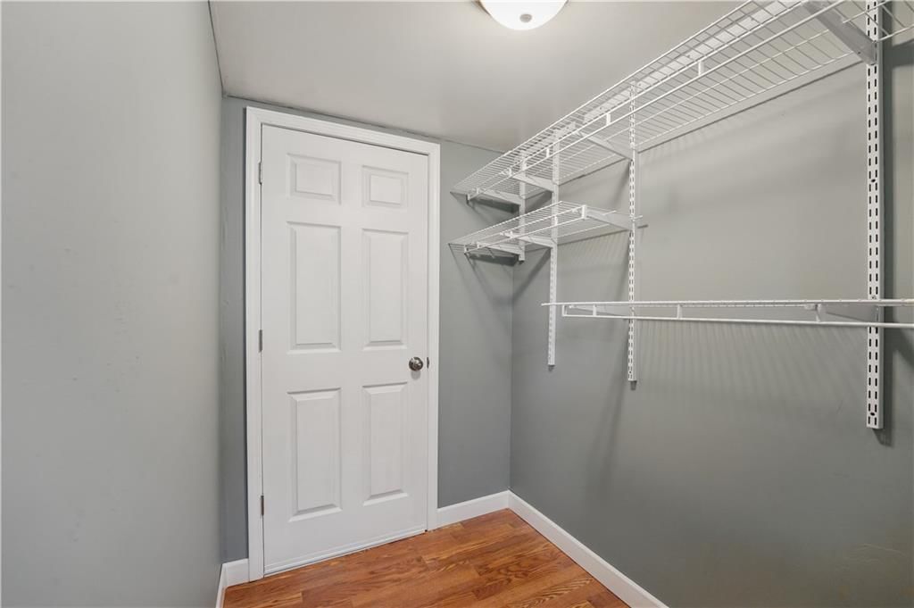 52 Florentina Street — photo 21