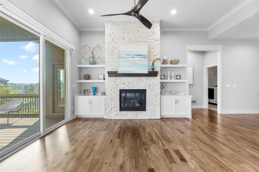 15758 W 165th Terrace — photo 9