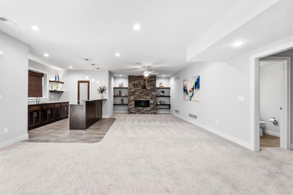 15758 W 165th Terrace — photo 42