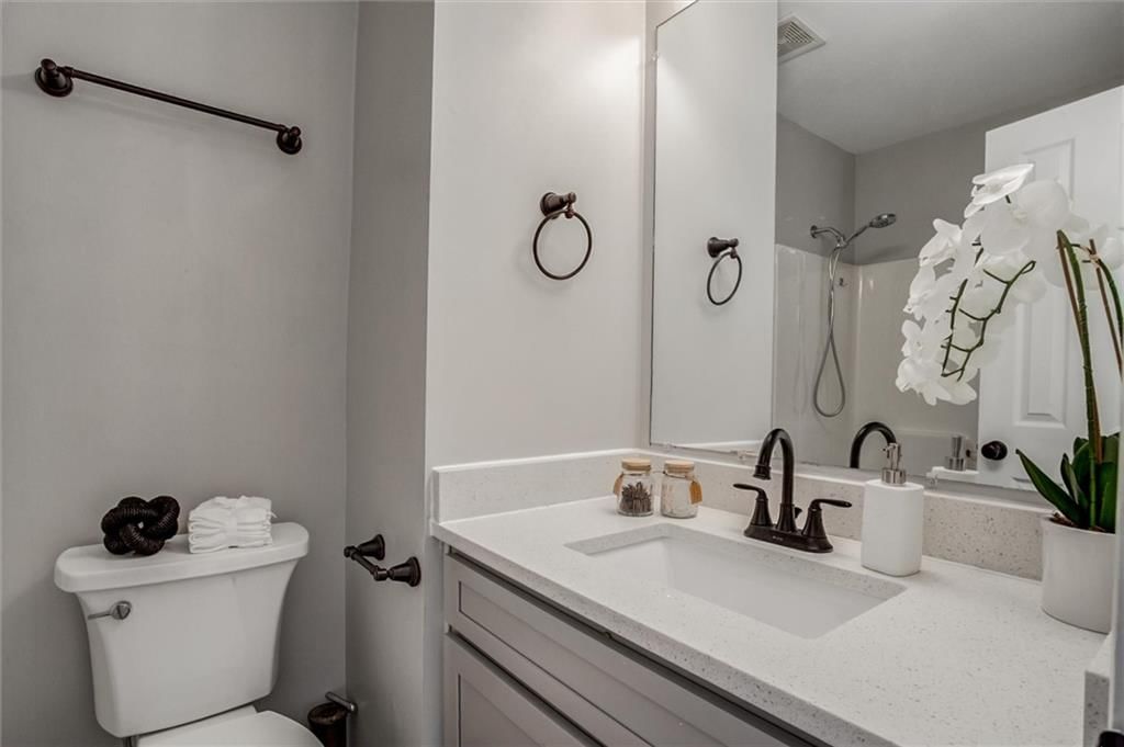 615 Brooklyn Avenue — photo 23