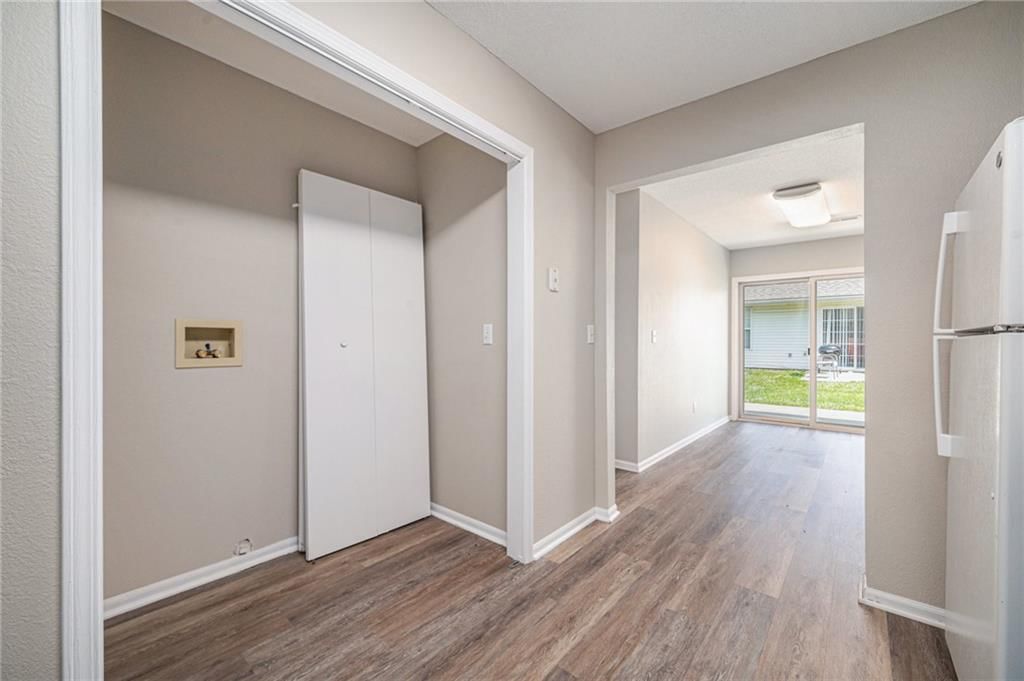 214 NW Parker Drive — photo 7