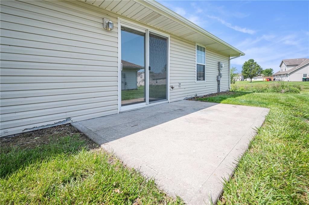 214 NW Parker Drive — photo 17